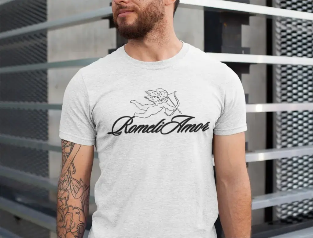Romeli Amor Shirt