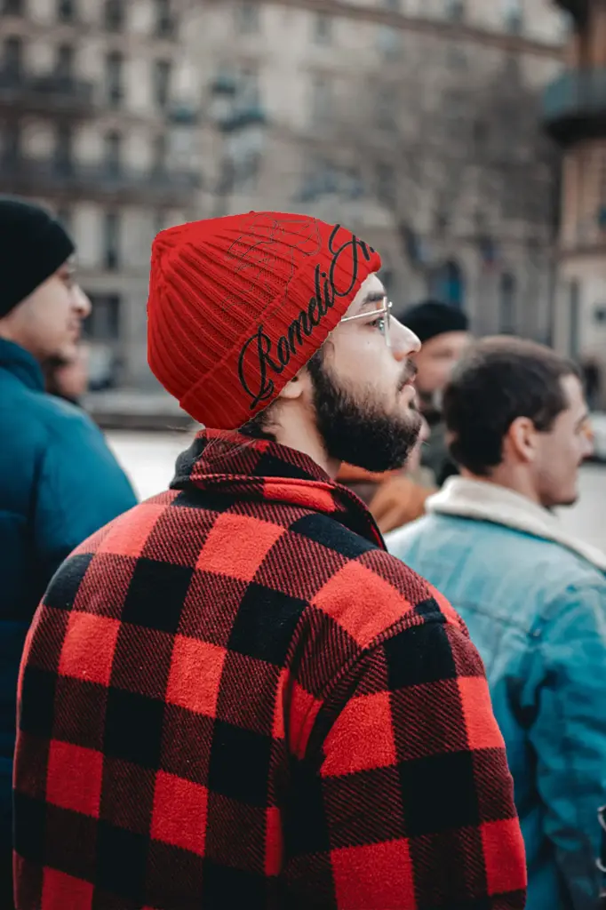 Romeli Signature Beanie